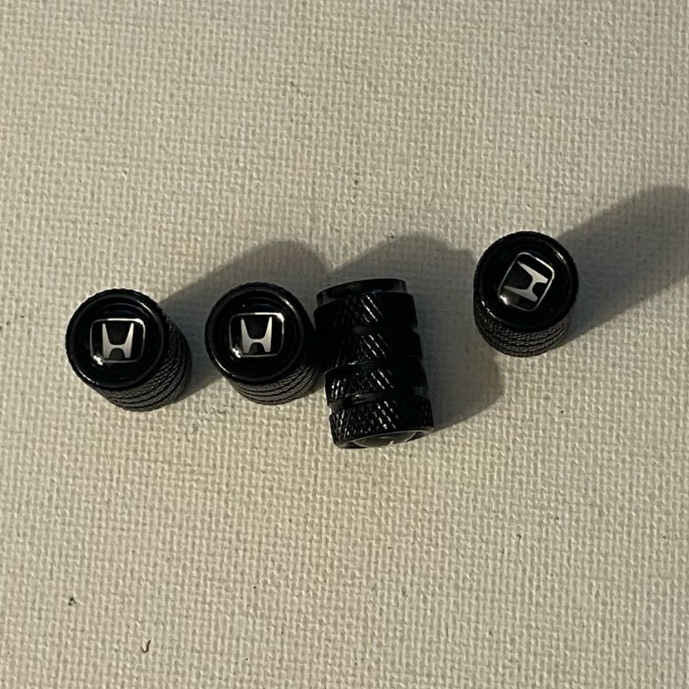 Honda Logo valve Stem caps in Black set of 4 NWT